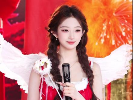 2026第一天013卡莎对他的大哥唱了一首说散就散,并明确表示那就散吧????
嘿嘿其实是我们对抗路大开莎戒又在对抗上了( ̀⌄ ́)
#sk013卡莎 #sk卡莎 #sk013 #sk