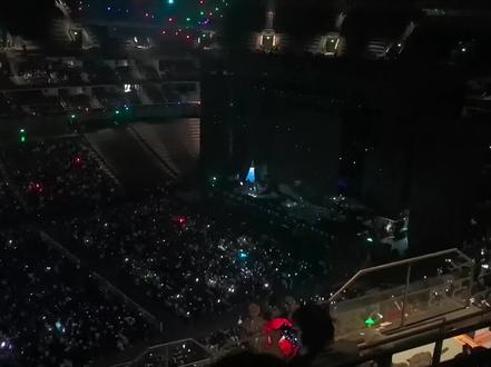 BEYOND 叶世荣 2026.3.7《你中有我》巡回演唱会 上海站《光辉岁月》现场演出#BEYOND #叶世荣 #光辉岁月 @叶世荣