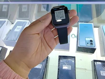 买完手表不会链接怎么办 第一步,在手表上找到下载APP2维码
第二步,用咱们手机浏览器扫描二维码点下载应用
第三步,点开应用用手机号注册并登录
第四步,点击蓝牙并打开蓝牙连接手表即可#手机店日常工作