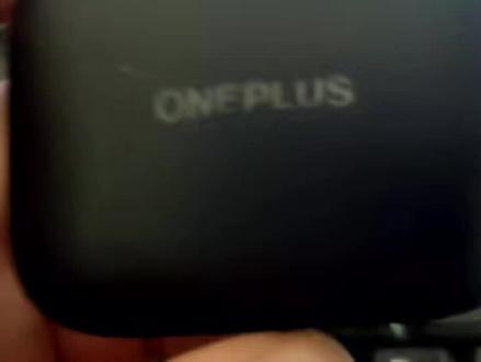 #oneplusbudsPro #一加耳机
断连,响声,连接左耳一直没有
