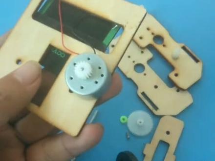 太阳能电池板发电小车#科技小制作 #电子爱好者 #动手能力 #电子电工 #小发明 #洪洞 #技术分享 #抖音正能量 #电子技术 #萌知计划 #洪洞科技 #少年科学站 #使用工具 #日常 #手艺人 #科技制作 #科技 #太阳能#太阳能电池板 #发电#太阳能发电@DOU+小助手 @抖音青少年 @热点小助理 @抖音小助手 @抖音青少年百科 @抖音自然 @抖音 @抖音文化站 @抖音创作者大会