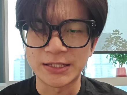 nova15 ultra和mate80 标准版怎么选?
#华为 #华为nova15ultra #华为mate80 #华为手机 #数码科技