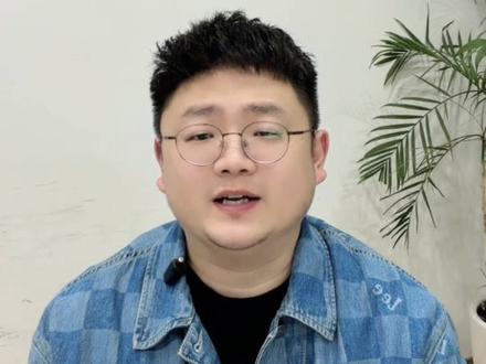 杨瀚森被打面部,痛苦倒地,但他为什么不挑战呢?今日杨瀚森缺席比赛#杨瀚森 #NBA #开拓者 #灰熊