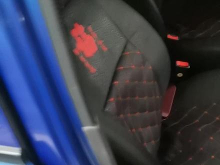 乐驰更换暖风水箱,乐驰通病暖风水管硬了,把它掰断了!#汽车保养与维修 #修理工的日常