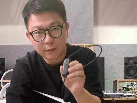 关于#恩雅NEXG2 的耳麦如何连接?无线踏板如何使用?App的超级乐队分轨伴奏如何玩?
#NEXG2使用攻略 #恩雅课代表