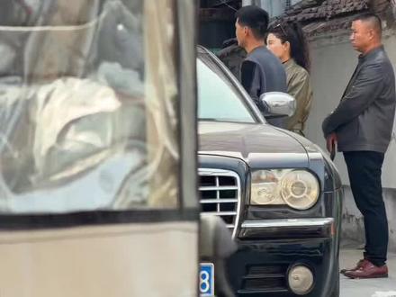 世道真的变了,善良实在是不是不适合这个时代了,希望广大有爱心的朋友帮忙转发,因太过真事可能会被下架,如果你也是一个善良有爱心的人录屏转发,大兰小兰家乡的朋友买过他弟弟大兰小兰弟弟草莓的朋友帮助作证,让老实本分的实在人有一条生路