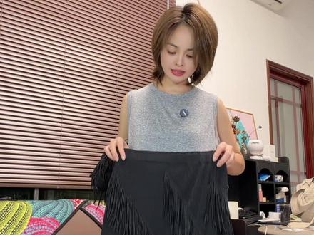 流苏半身裙 2026新款小众设计立体裁剪流苏显瘦百搭洋气半身裙#半身裙 #裙子 #半裙 #半裙搭配