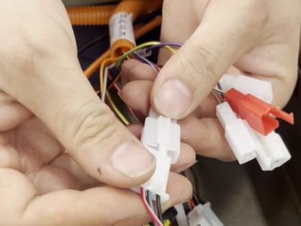 更换控制器教学视频