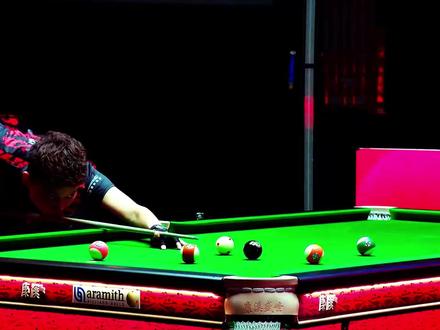 楚秉杰仍旧邪恶,张泰艺还是难过杰杰这一关,#楚秉杰 #中式台球