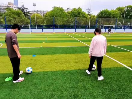 无锡中考体育体考
足 球