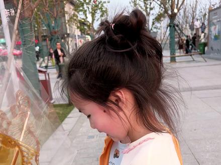 没点技术还真画不出来这么复杂的凤凰啊~#萌娃日常 #小吃货