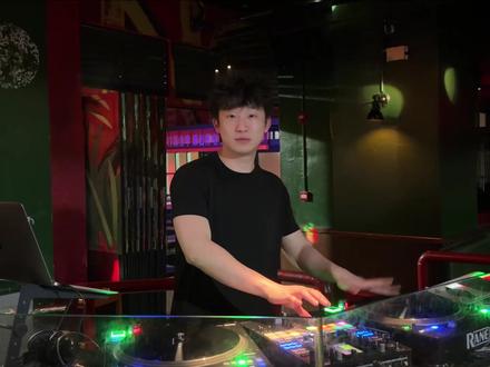 谁能一口气跳完所有同手同脚 #巴西舞 #67 #脱单告急