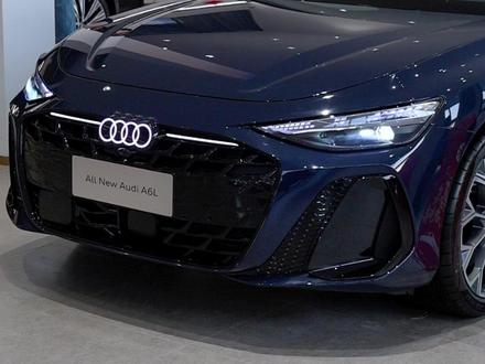 全新C9奥迪A6L来了,灯厂的名号果然名不虚传! 油车和新能源的结合体,除了屏幕的大黑边,还有什么优缺点?抢先带你沉浸式体验!#c9奥迪a6l #全新奥迪a6l