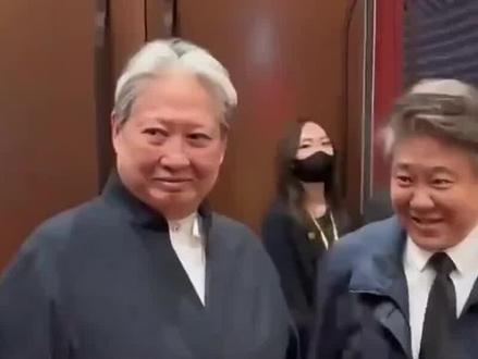 从250斤瘦到180斤,糖尿病+膝伤的洪金宝凭啥“支棱”?背后故事比电影戳心#名星 #名星背后故事