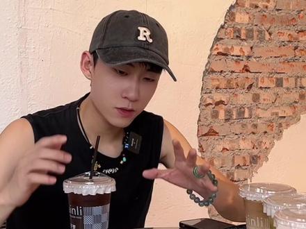 因为我自己本人也挺少过去店里,很感谢大家对老弟的相惜。 然后我们的存心善堂设的点在那已经很久了,大家有路过不喝饮料都可以去喝杯凉水#原创视频 #潮汕美食 #潮汕人 #vlog日常 #8099