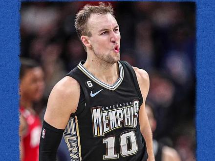 #肯纳德三分11中10 这是水花兄弟都未曾拿到的疯狂数据,并帮助灰熊提前锁定季后赛名额!若有梦想不要等待,光终会撒在你身上☀️