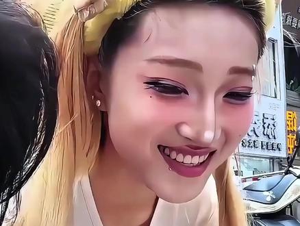 染黄毛打唇钉的精神小妹,却写出了让全网直呼满分的高考作文#高考作文 #精神小妹 #原生家庭 #叛逆