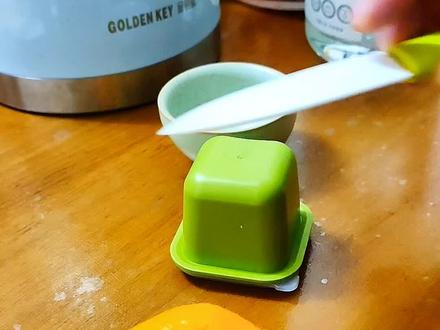 跟大师刚学的做个桔子皮茶杯!#亲手制作 #别管什么东西盘它 #好的作品都是有灵魂的 #艺术来源于生活 #手工diy