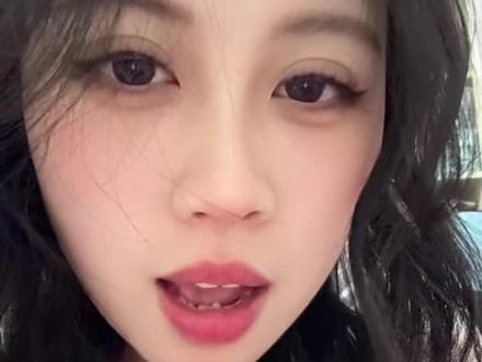 都是很喜欢的女明星🫶🏼#马思纯 #女明星笑容 #抽象#虞书欣#白鹿