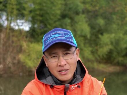 夜钓到底是用夜光漂还是夜钓灯#2022dou来钓鱼 #dou是钓鱼人 #钓鱼的快乐懂的都懂