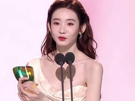 时代峰峻把微博之夜开成年会#微博之夜 #时代少年团 #top登陆少年 #tfing #张艺凡