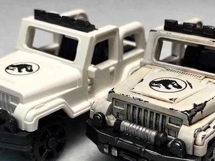 简单涂一下侏罗纪公园的小车子吧 #大人也要玩玩具 #模型 #侏罗纪世界 #恐龙模型 #布鲁可积木人