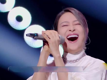 当彩铃时代的“王”集体回归,每一位张嘴,都是回忆杀! #有歌2026 #欢子 #后弦 #音乐现场 #名场面 #爱死了昨天