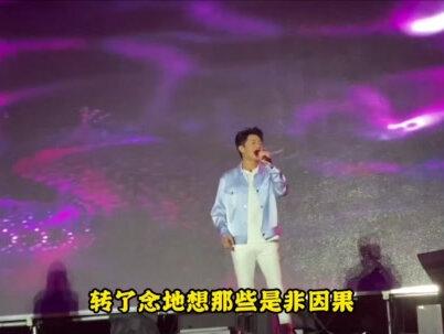 凤凰传奇首次做演唱会嘉宾,奢香夫人燃炸全场,网友:来砸场子的 #凤凰传奇 #汪苏泷演唱会 #奢香夫人