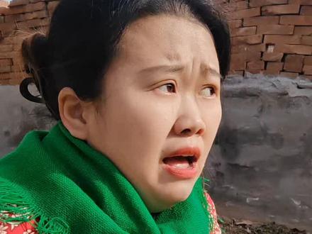 骗我钱可以,为什么骗我感情,都把姨气哭了#逗你一笑😅😅😅烦恼忘掉 #农村生活 #真情演绎 #骗我感情可以骗我钱不行 #搞笑视频