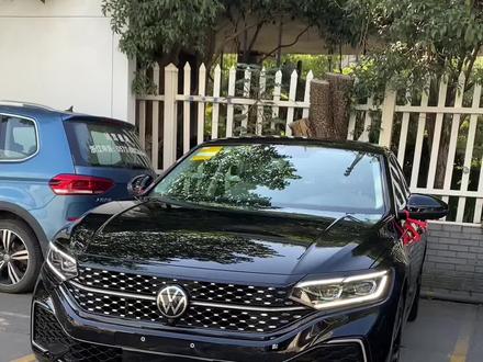 24款380豪华提车
380豪华多了星空前脸,你会买330精英,还是380豪华呢?
#24款帕萨特#380豪华#买车 #虎弟帮提车