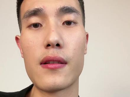 评论区的素材用不完,根本用不完
#内向文静腼腆害羞小男孩