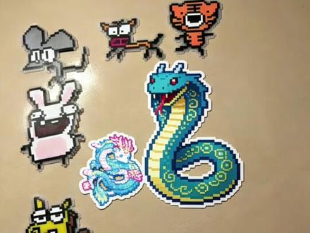 发力,上压力#偏心 #拼豆十二生肖 #拼豆 #偏心蛇