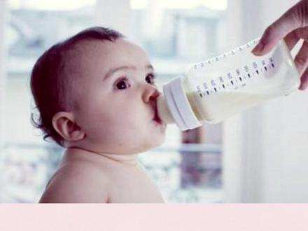 全球奶粉召回信息汇总! 截至目前,全球奶粉召回信息汇总,涉及24个品牌,190+批次!批次、产地、涉事品牌、产品名称、产品批次、涉及地区等详细信息统计表格都在这里了!#奶粉 #奶粉召回 #母婴 #爱他美 #奶粉品鉴官