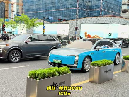 尊界S800配色直接拉满,稀有赛道版车型sf90xx惊现,兰博基尼小牛声浪炸裂,感谢兄弟们打卡支持!