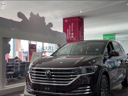 #分享一张你爱车的照片 #手机摄影 #狂飙BGM #这些都是小case #一键剪同款 强哥带你看个大买卖片头,黄金三秒片头汽车动感卡点视频模板,直接一键剪同款