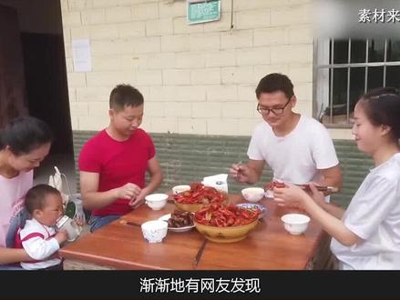 讲出小妞二娃闹掰原因,小妹竟成背锅侠?#型男行走乡村 #农家小妞儿 #川乡小妹儿 #农村生活