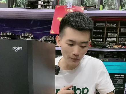 详细配置单:
cpu:E52696v3
主板:华南X99D4
内存:D4213348G
硬盘:512Gssd
显卡:GTX10603G
电源:撒哈拉400W
散热:耕升风力一号
机箱:爱国者#diy组装电脑 #电脑组装定制 #组装电脑