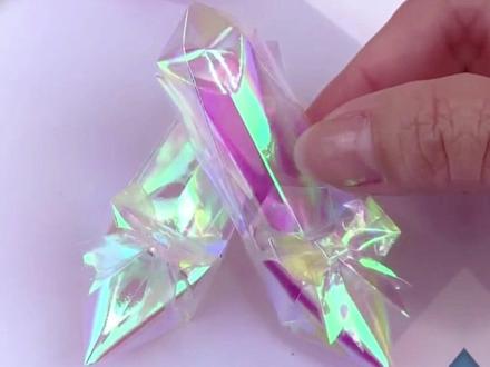 女生喜欢的小东西#折纸#高跟鞋。快让你方头的闺蜜折给你叭。#折纸教程,就在这了 #折纸