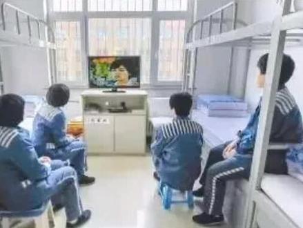 《西安第三十四未成年犯管教所》#学校禁止的发型图例
