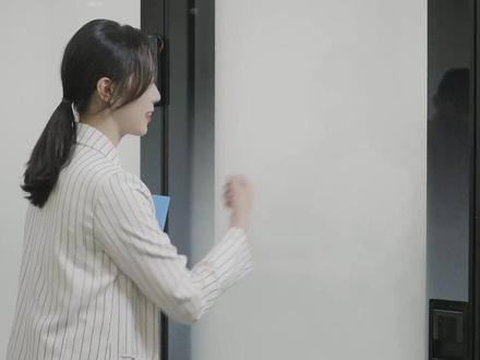 支付转账、代发工资、缴费缴税,一个APP就能轻松办妥!#招商银行