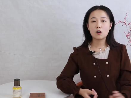 把汽车后排座椅放倒当床睡,到底算不算违章?交警:最后再说一次 #汽车知识 #后排座椅 #违章 #驾驶证 #交警