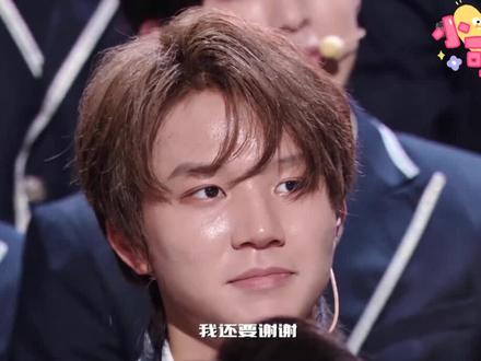 杰哥真的把小宇养育的很好,也成为他最强大的后盾,特别期待两年后小宇回家样子,他始终是biu的宝儿#刘宇