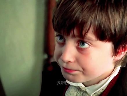 我发现丹尼尔和汤姆的的眼睛颜色很像唉!真的是太可爱了! #歌曲青春物语