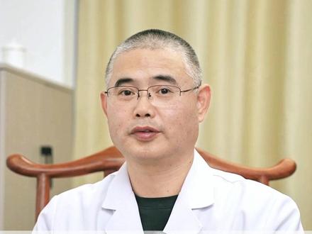 女性过了56岁腰疼、腿疼、肩膀疼,记住简单一招#抖出健康知识宝藏 #医学科普 #涨知识 #疼痛
