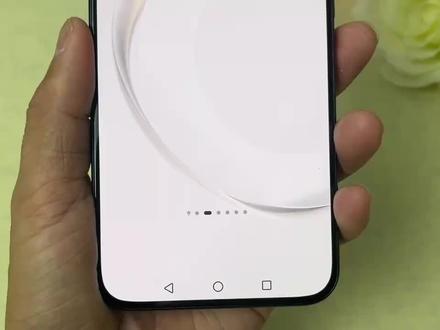 华为手机底部的三个按键怎么调出来?