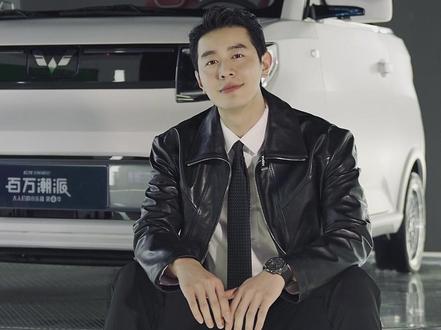 这个秋天 确定不要和我一起去兜兜风吗~#宏光mini潮创盛典