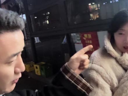 今天跟@YaoYao✨ 舅舅 @刘浩强 聊天真的收获特别多 学到老 做到老 这话果然没错 也没想到您还有这么不一样的一面 太受教啦 谢谢您