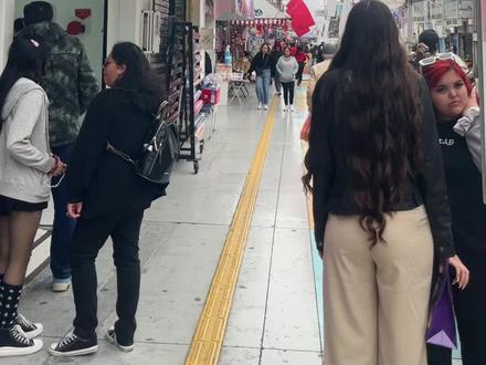 南美洲伊基克街拍:这个超市中国人开的……