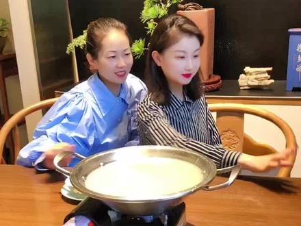 感谢上天让我有一个懂事的宝贝女儿、放假了、母女俩亲热的让我嫉妒 ……饭前抖一抖、#吃吃喝喝拍拍 #这店环境太好