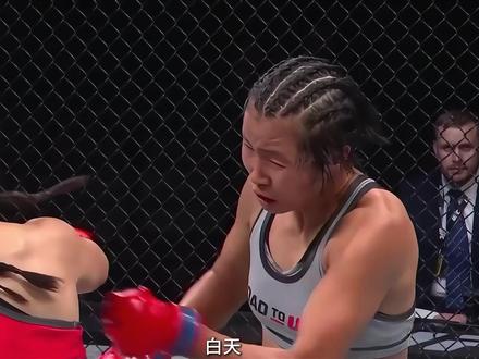 用最甜的声音,打最狠的拳! #石铭 #UFC #体育故事